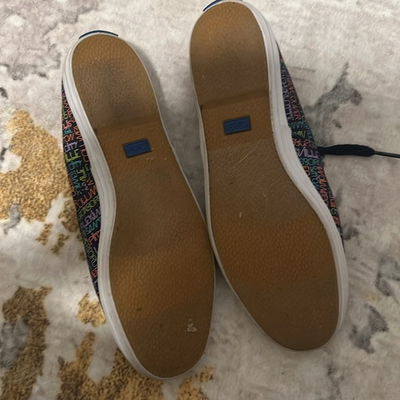 Limited Edition 1989 Taylor Swift X Keds - Picture 3 of 4